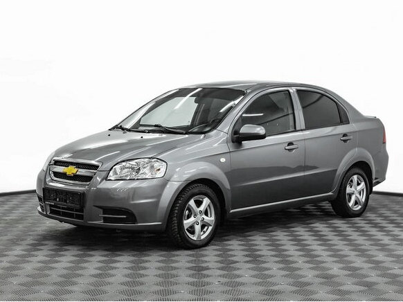 Декоративный кенгурятник-накладка на бампер для Chevrolet Aveo, размер 70×32×10 см